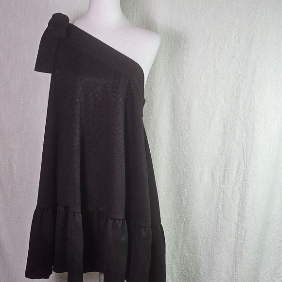 Free People Avery One Shoulder Black Mini Dress Sz M Ruffle Hem,Pockets - Picture 2 of 14